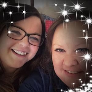 Meet your Posher, Carrie